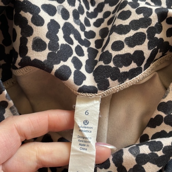 Lululemon Leggings - Picture 4 of 5
